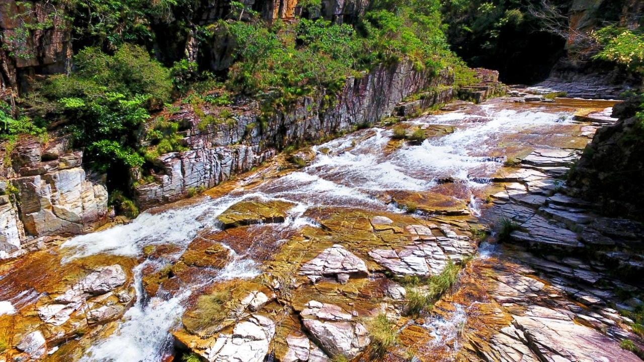 Cachoeiras Pé da Serra Sao Joao Batista do Gloria Exterior foto